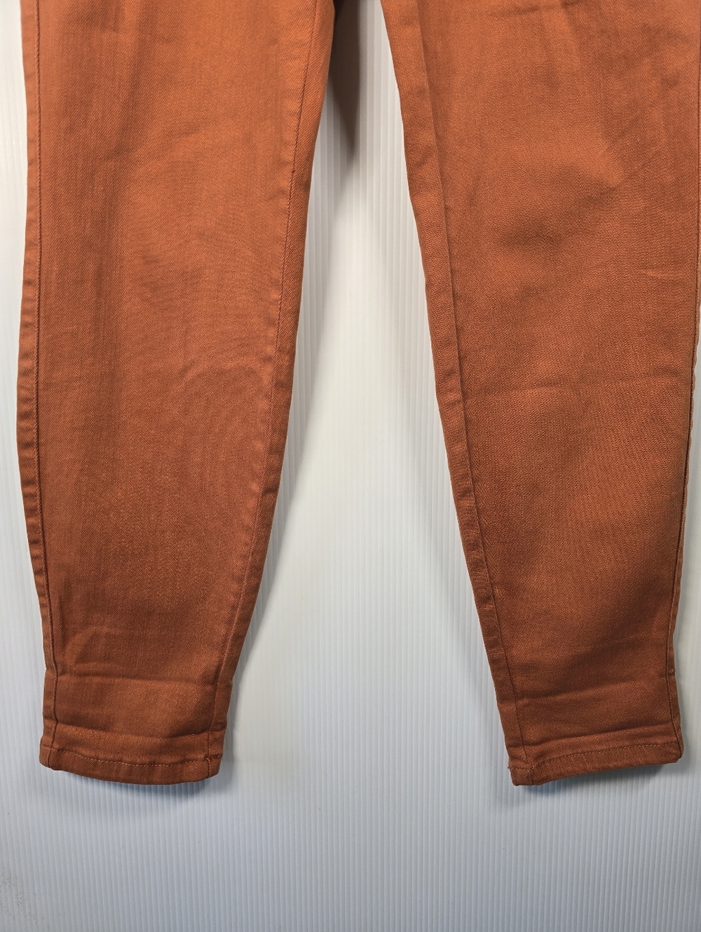 Judy Blue HighWaist GarmentDyed Auburn Orange DoubleCuff Jogger Denim Jeans 9/29 - Picture 8 of 16